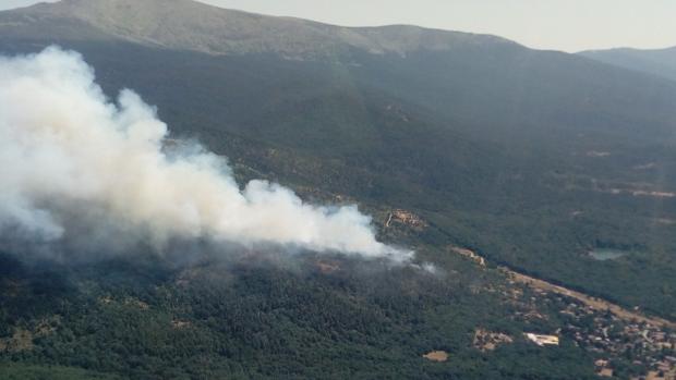 Imagen del incendio en La Granja (Segovia)